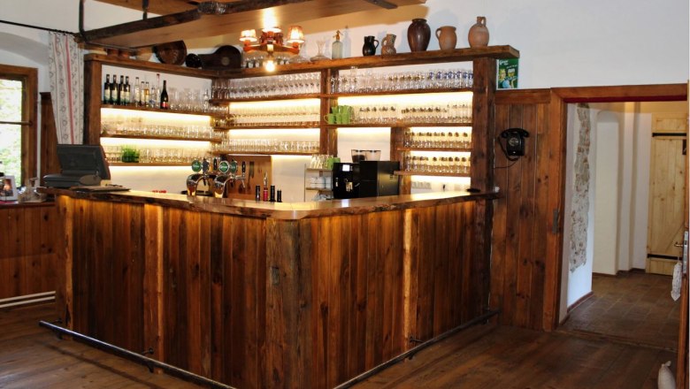 Schankraum im Schlosswirtshaus, &copy; Schlosswirtshaus
